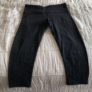 Lululemon Wunder Under Crop in all black